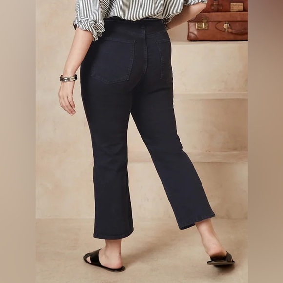 NWT Banana Republic BR Black High Rise Bootcut Crop Jeans Size 29 Petite - Picture 1 of 7